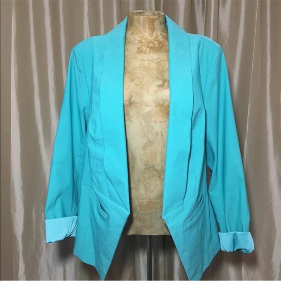 torrid Jackets & Blazers - Torrid Pinup Cutaway Blazer Size 1 14/16